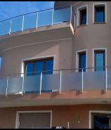 DOMINOX; Inox balkonska ograja s steklenim polnilom - 0067.jpg